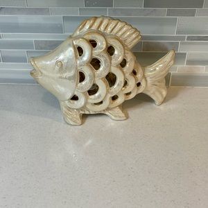 Like new- Ceramic Fish